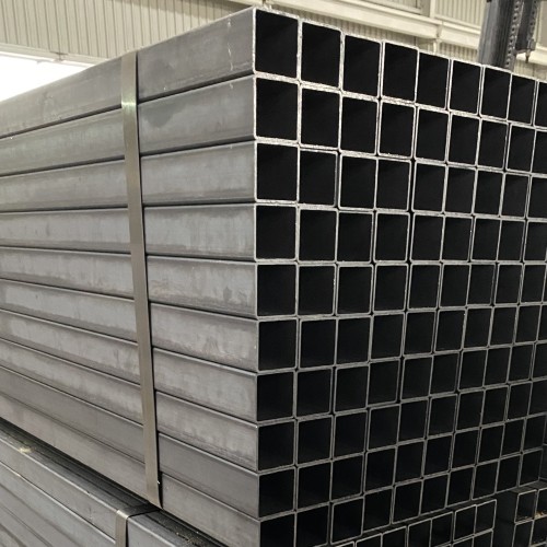 Profil stalowy zamknięty 35x35x2x6000 surowy