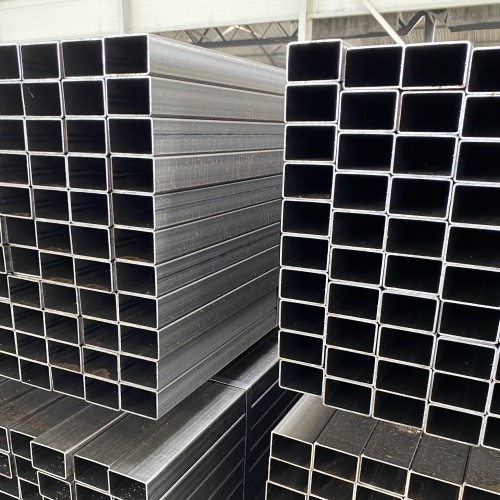 Profil stalowy zamknięty 60x40x2,0x6000 surowy